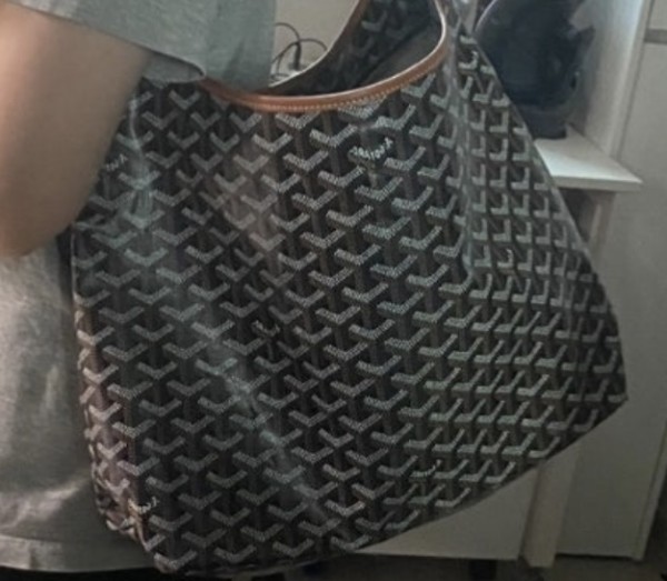 a0f23d02230aee9c12d78d9814f29b01_1739424215_1203.jpeg