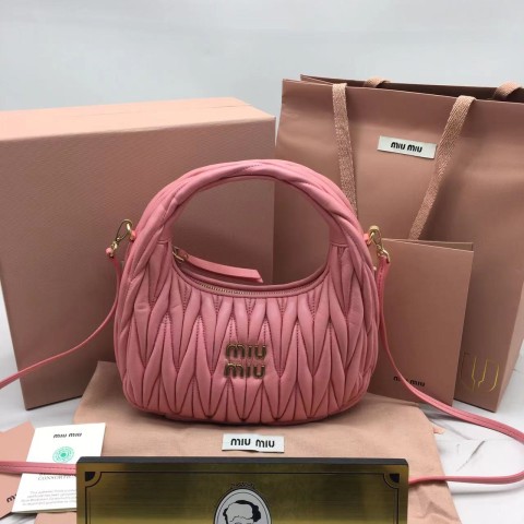 미우미우 miu miu 완더 마테라쎄 호보백 스몰
