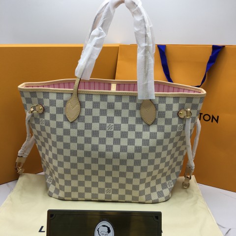 루이비통 다미에 네버풀MM N41605 (upgrade ver.)