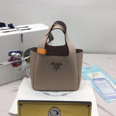 프라다 가죽 핸드백 1BA349