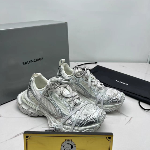 발렌시아가 3xl 스니커즈 (남녀공용)