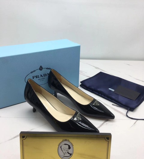 프라다 23ss prd 미들 힐 (굽 4.5cm)