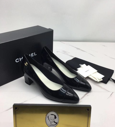 샤넬 23ss chanel 발레리나 펌프스 페이던트 (굽 6cm)