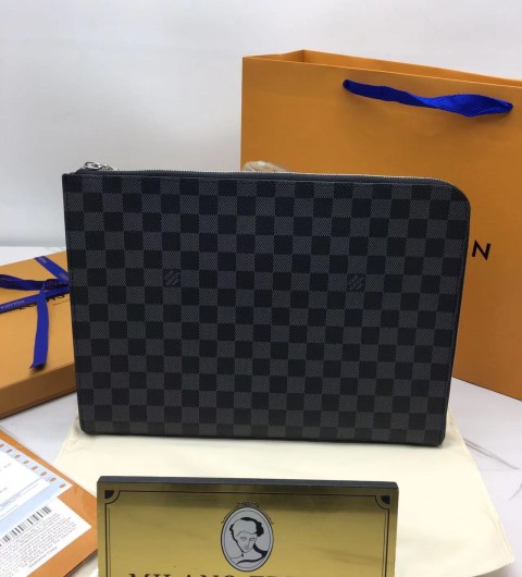 루이비통 포쉐트 주르 gm 클러치 n64437