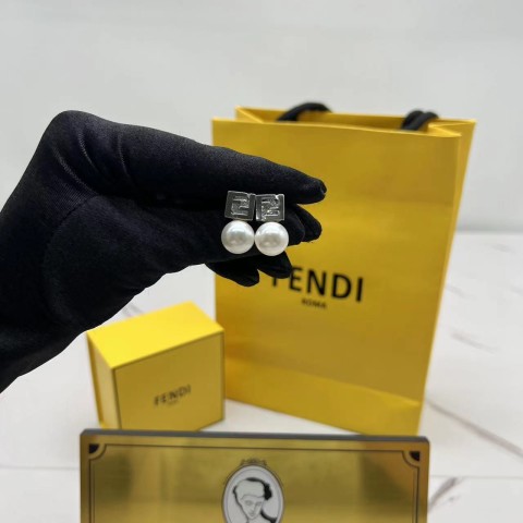 펜디 fendi F 펄 귀걸이