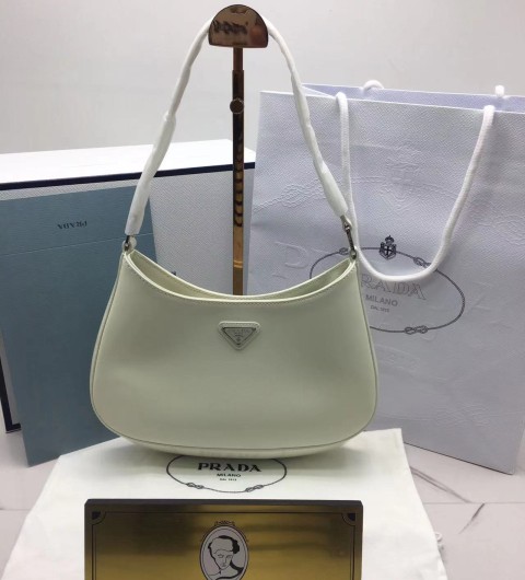 프라다 클레오백 27cm