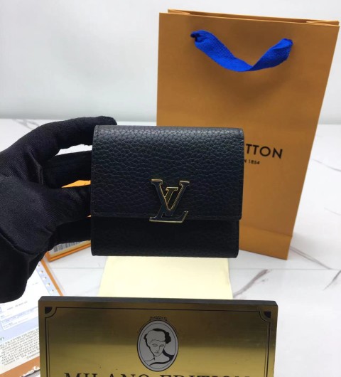 루이비통 카퓌신 xs 월릿 m68587
