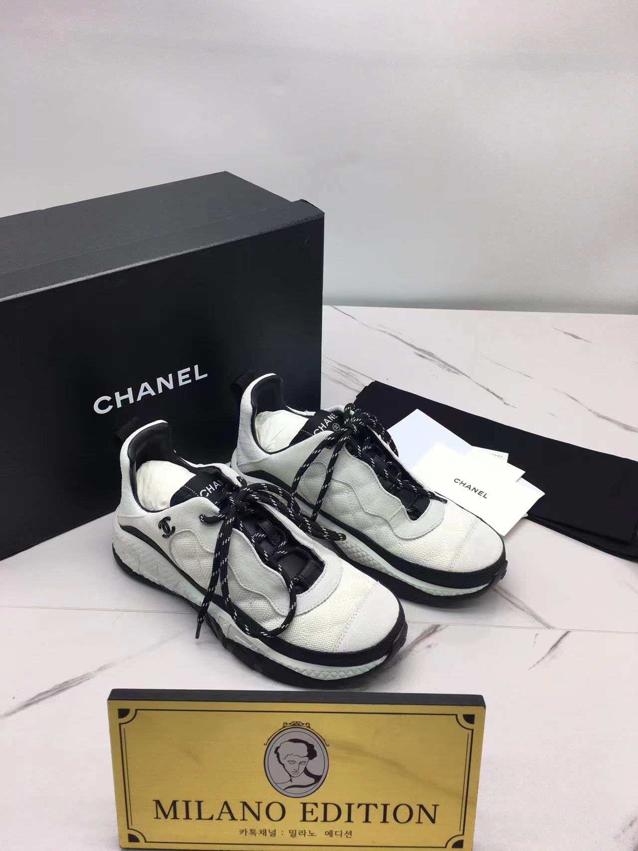 샤넬 믹스드파이버 스니커즈 21FW 화이트