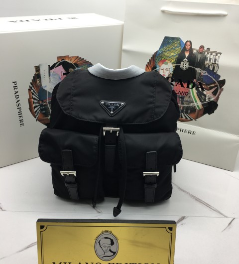 프라다 리나일론 클래식 백팩 1bz677