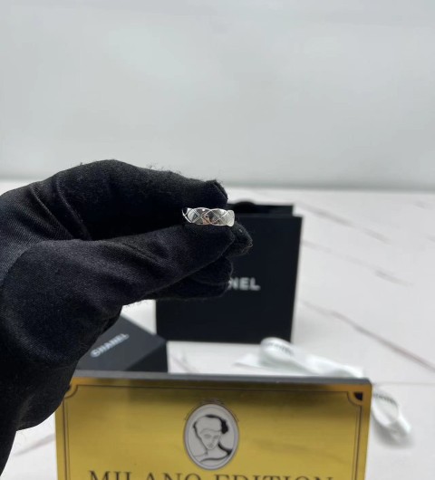 샤넬 chanel 코코 크러쉬 반지 (컬러 화이트골드) (스몰 사이즈)