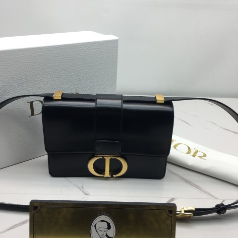 디올 30 몽테인백