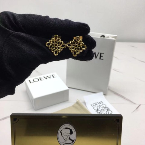 로에베 loewe 애너그램 귀걸이 (컬러 골드)