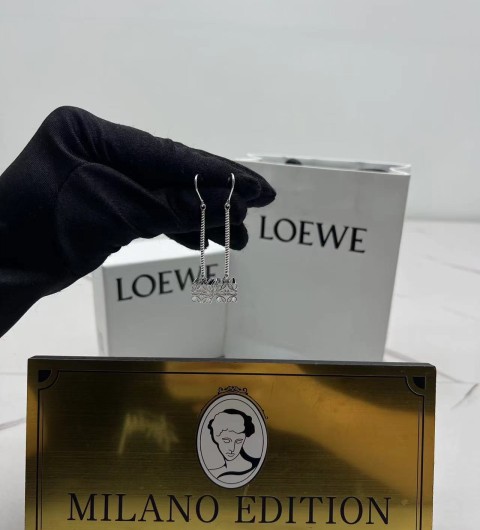 로에베 loewe 귀걸이