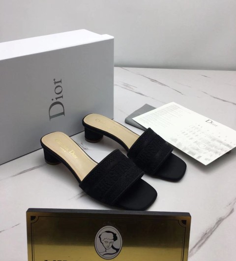 디올 23ss dior 디웨이 뮬 힐
