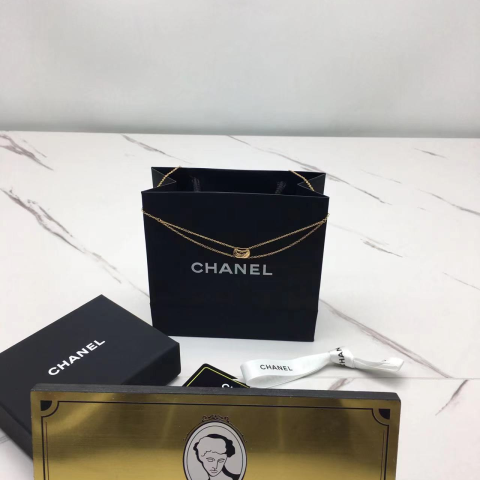샤넬 코코크러쉬 목걸이