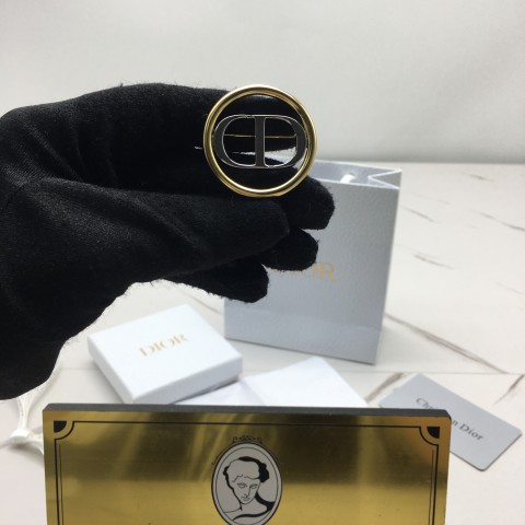 디올 dior cd 브로치