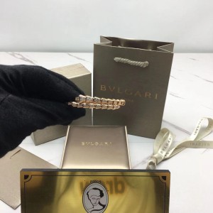 불가리 bvlgari 스네이크 다이아 브레이슬릿