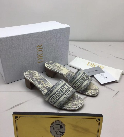 크리스찬 디올 슬라이드 슬리퍼 (1cm/5cm)