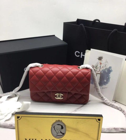 샤넬 클래식백 램스킨 뉴미니 20cm