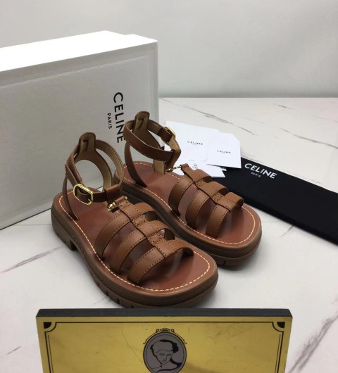 셀린느 벨크로 샌들 (컬러 브라운)