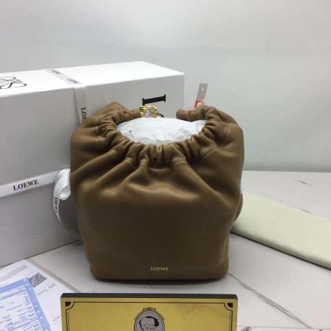 로에베 스퀴즈 나파 램스킨 백 (29cm,34cm)