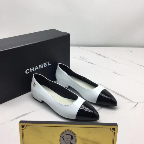 샤넬 23ss chanel 발레리나 플랫 페이던트 (굽 2cm) (upgrade ver.)