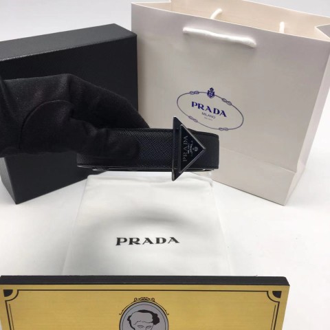 프라다 벨트 (버클 3.0CM)