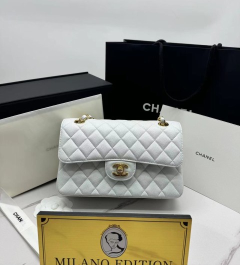 샤넬 클래식백 캐비어스킨 스몰 23cm