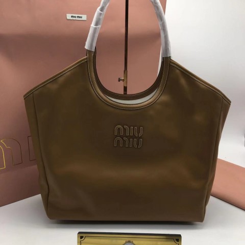 미우미우 23fw miu miu 아이비 가죽백