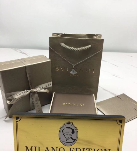 불가리 디바스드림 목걸이 (V-gold소재) (컬러 화이트골드)