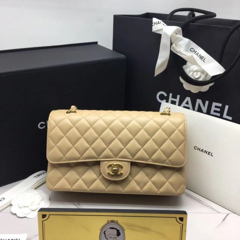 샤넬 클래식백 캐비어스킨 금장 미디움 25.5cm