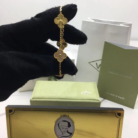 반클리프 알함브라 팔찌 (V-gold소재) (컬러 옐로우골드)