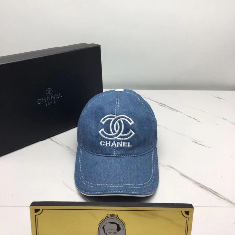 샤넬 볼캡