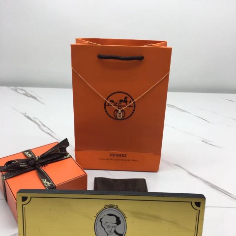 에르메스 hermes 샹달 목걸이 (V-gold소재) (컬러 골드)