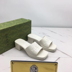 구찌 러버슬라이드 샌들