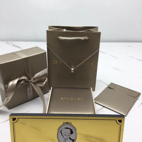 불가리 목걸이