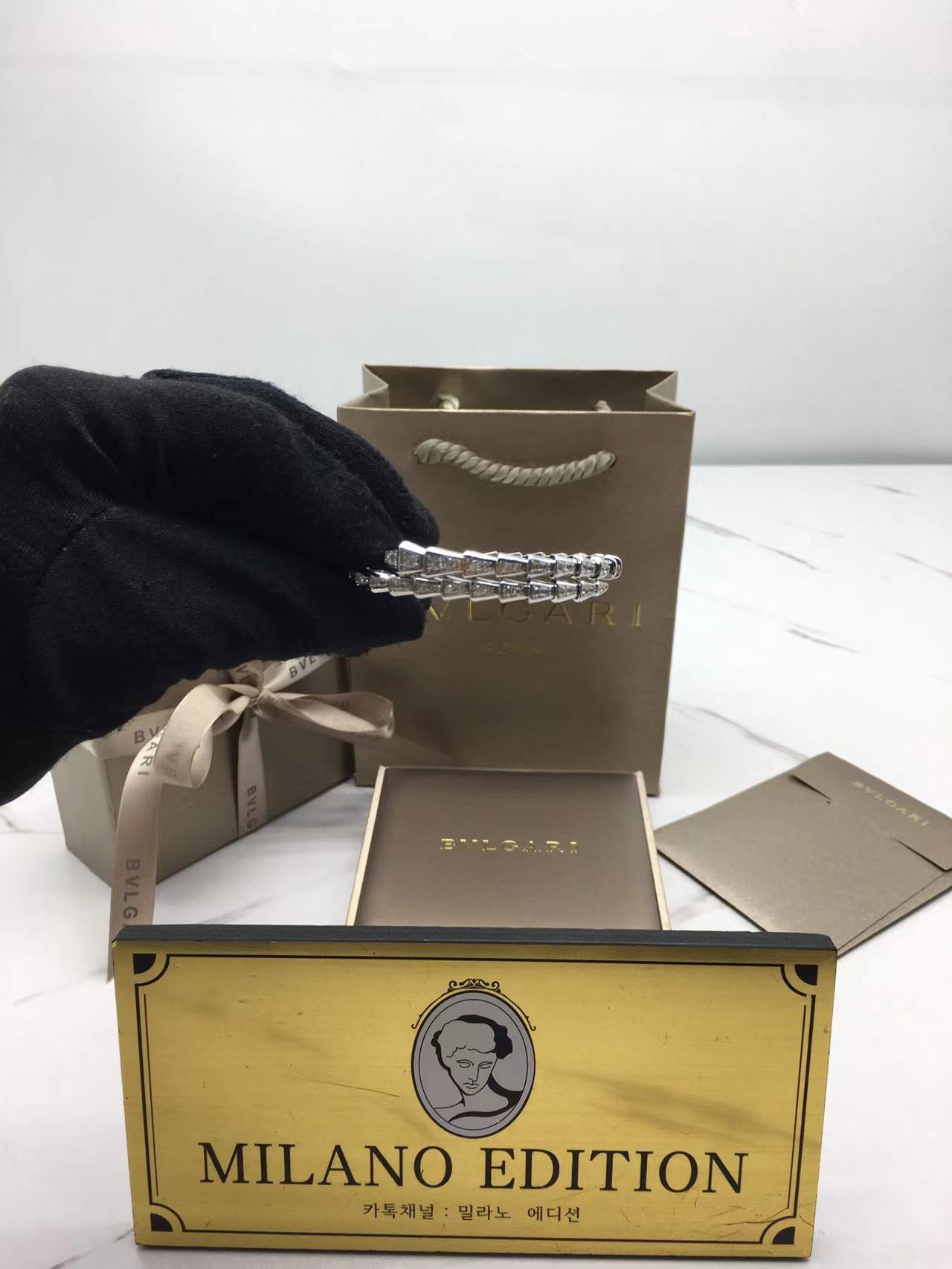 불가리 세르펜티 팔찌 