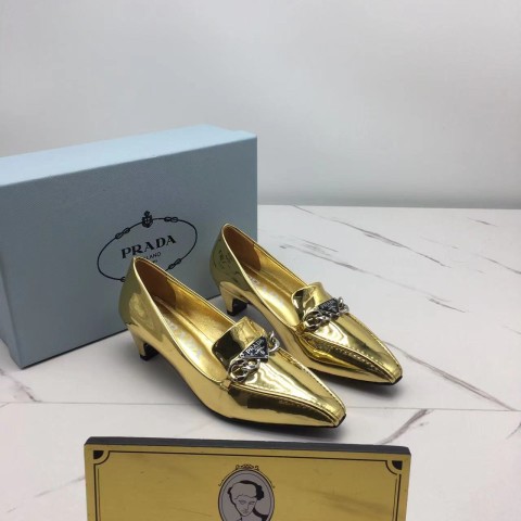 프라다 23ss prd 펌프스 (굽 4.5cm)