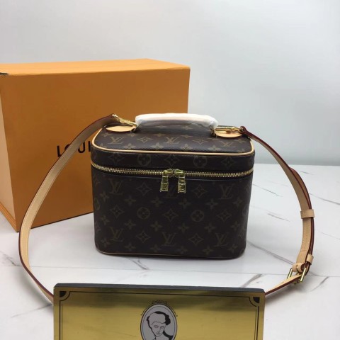 루이비통 니스 BB M42265