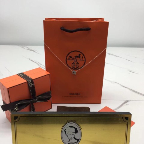 에르메스 hermes 피네스 목걸이 (컬러 화이트골드)