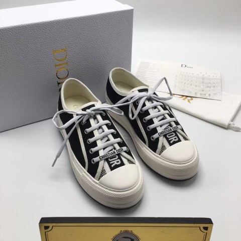 디올 워크앤디올 스니커즈