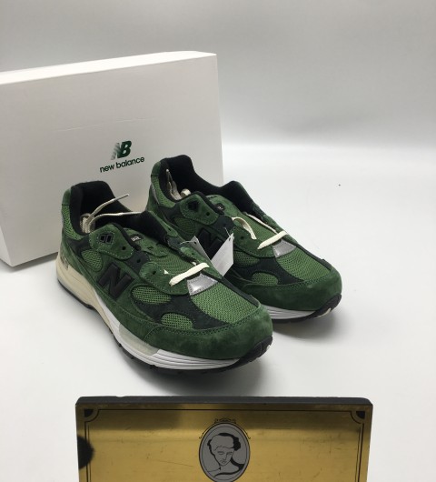 뉴발란스 nb 992 스니커즈 (남녀공용)
