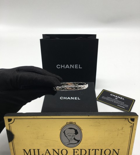 샤넬 코코 크러쉬 팔찌 17CM (컬러 화이트골드/기본)