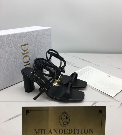디올 스퀘어토 샌들 (9cm)
