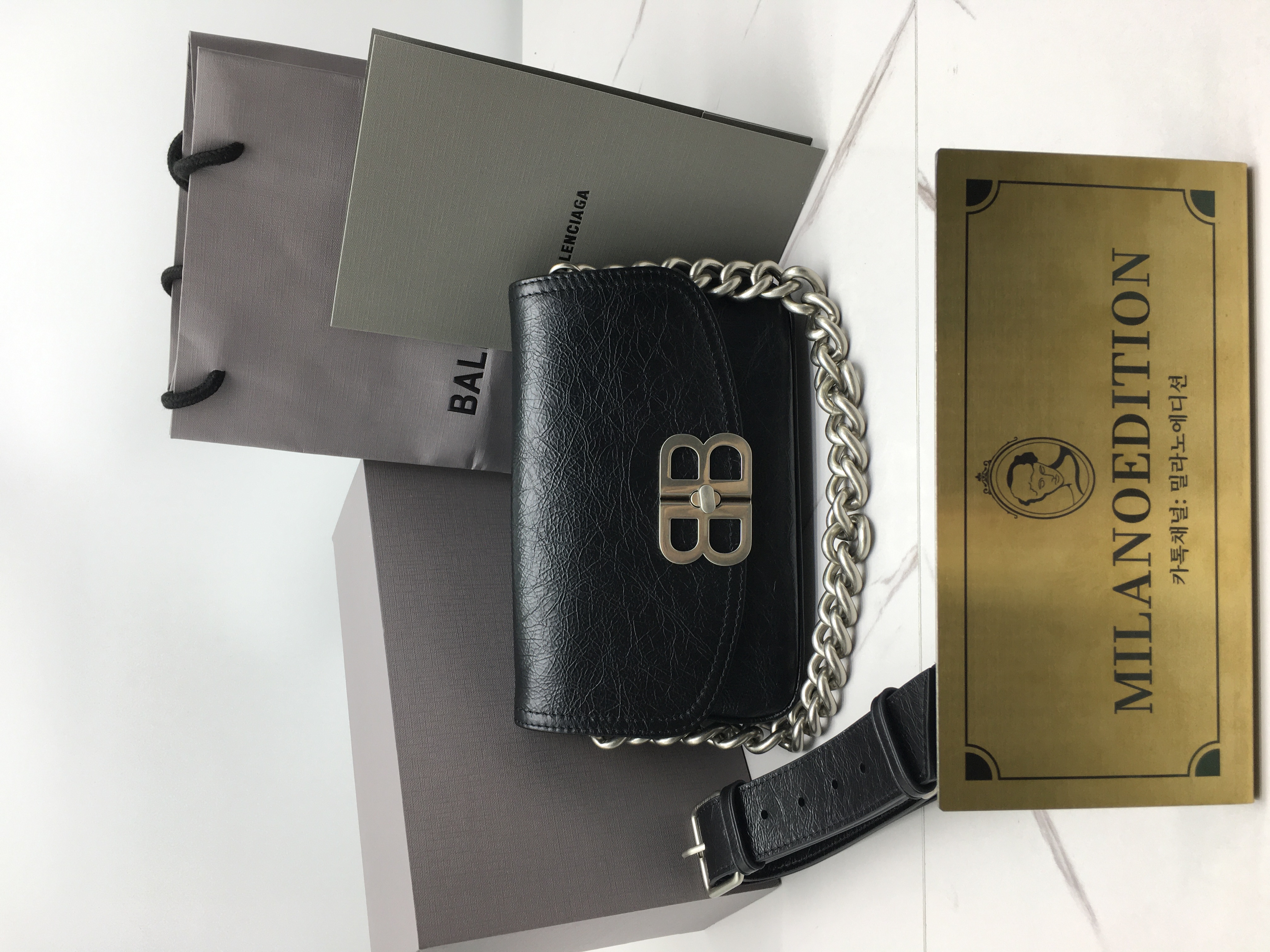 발렌시아가 BB 소프트 스몰 플랩백