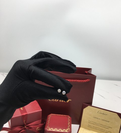 까르띠에 cartier 다무르 스터드 귀걸이 (컬러 화이트골드)